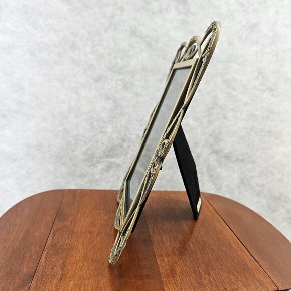 VINTAGE Bronze Gold Tone Metal Floral Ornate Picture Frame 5x7" Rounded Corners‎ - Picture 5 of 8